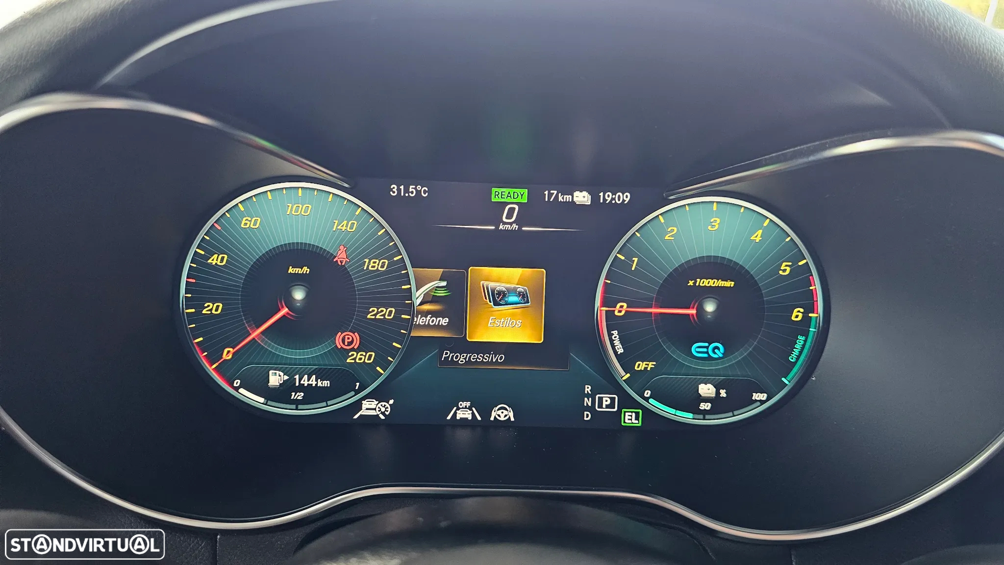 Mercedes-Benz GLC 300 de 4Matic 9G-TRONIC AMG Line - 29