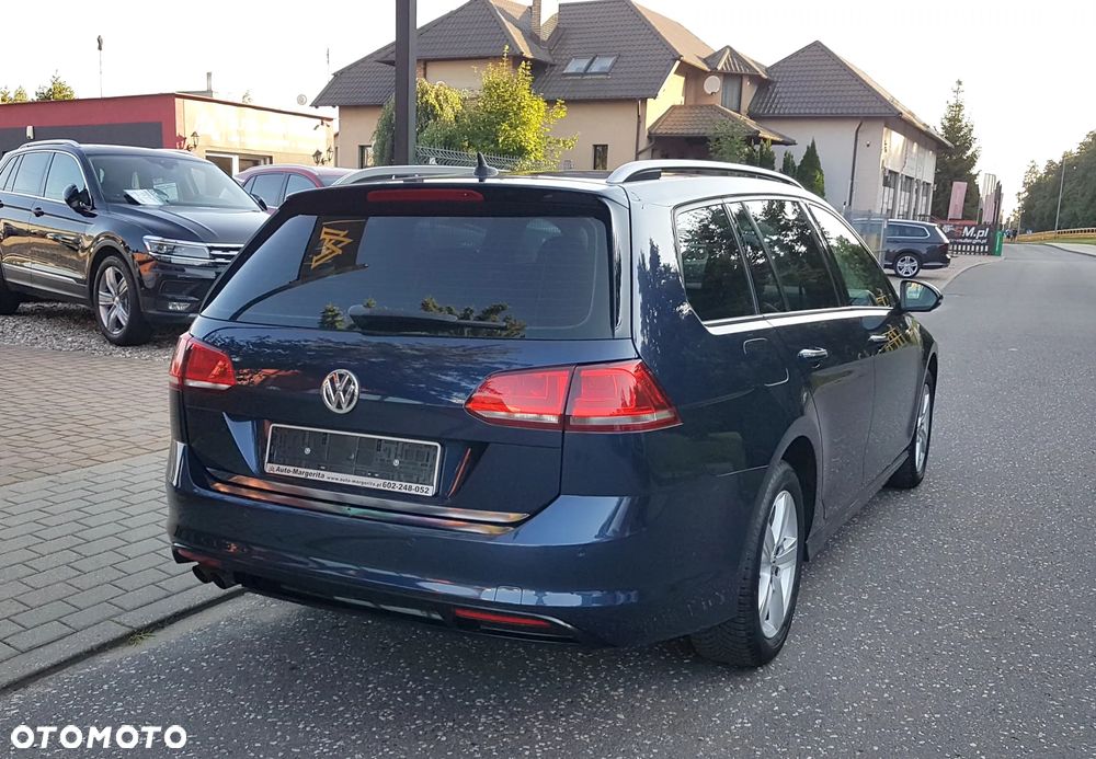 Volkswagen Golf 2.0 TDI (BlueMotion Technology) Highline - 4