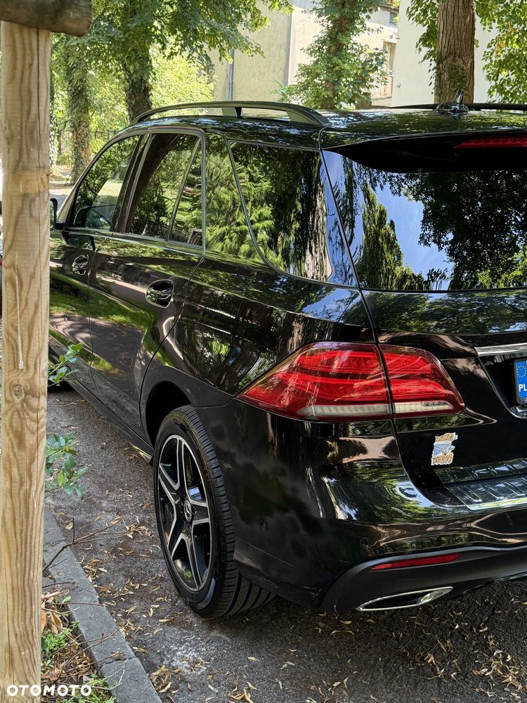 Mercedes-Benz GLE 250 d 4-Matic - 5
