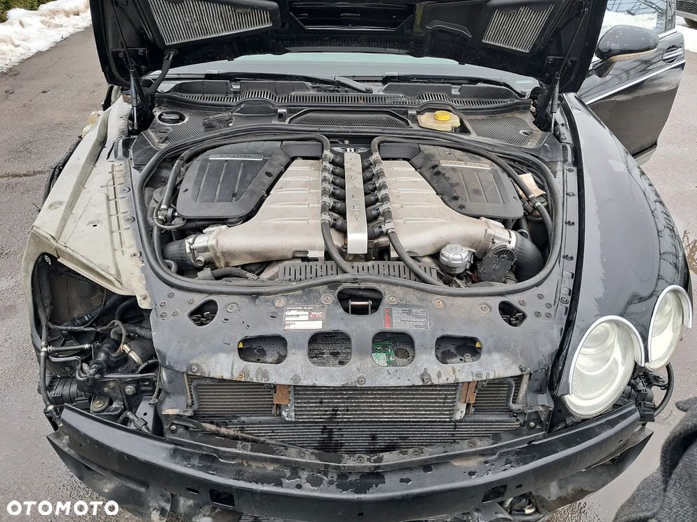 Bentley Continental GT - 15