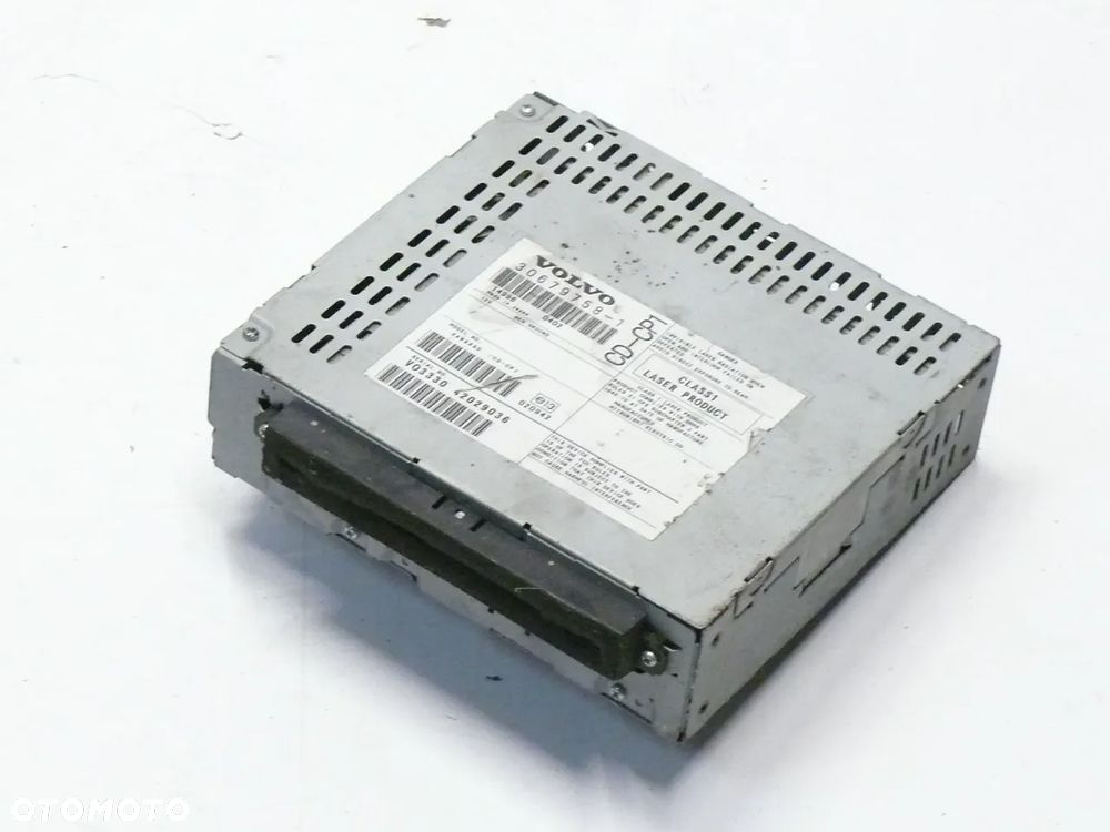 RADIO ODTWARZACZ CZYTNIK CD VOLVO V50 S40 II 2004 - 1