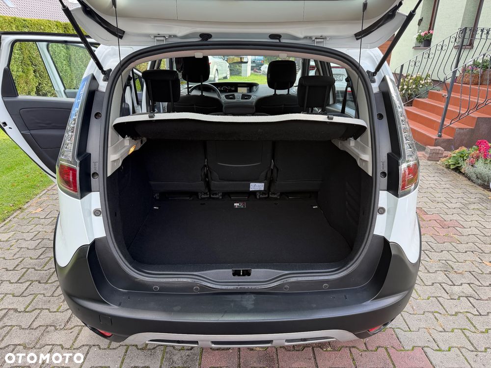 Renault Scenic dCi 110 Xmod Paris - 29