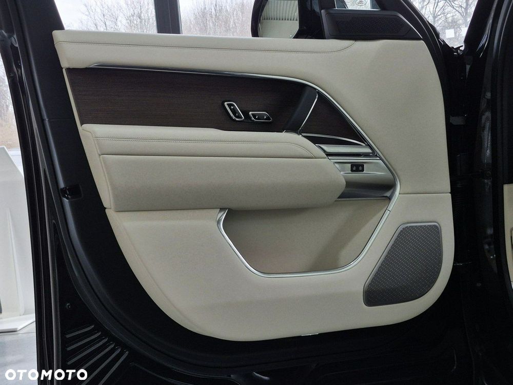 Land Rover Range Rover - 12