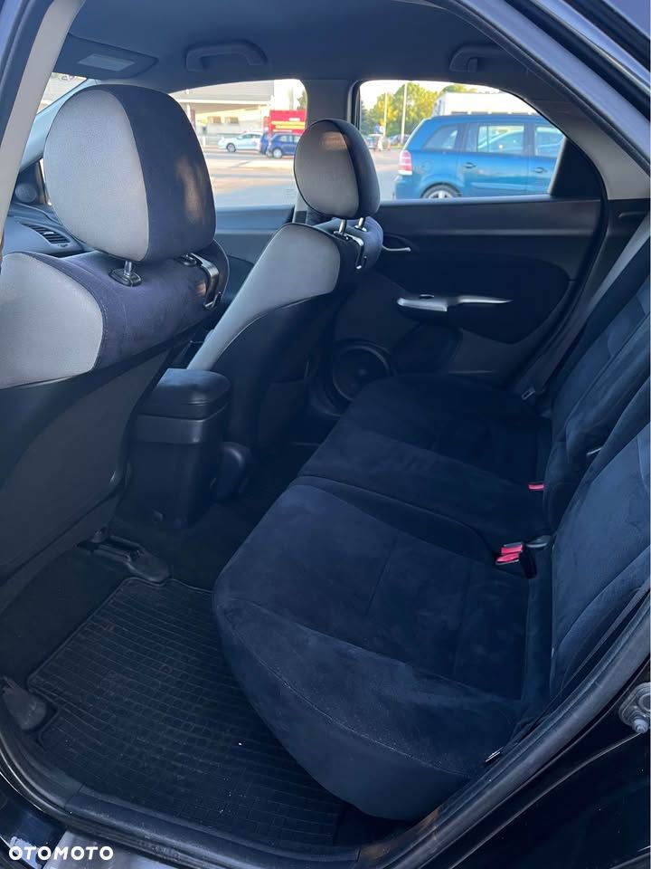 Honda Civic 1.8 Comfort - 11