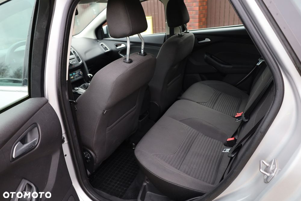 Ford Focus 1.5 TDCi Trend - 4