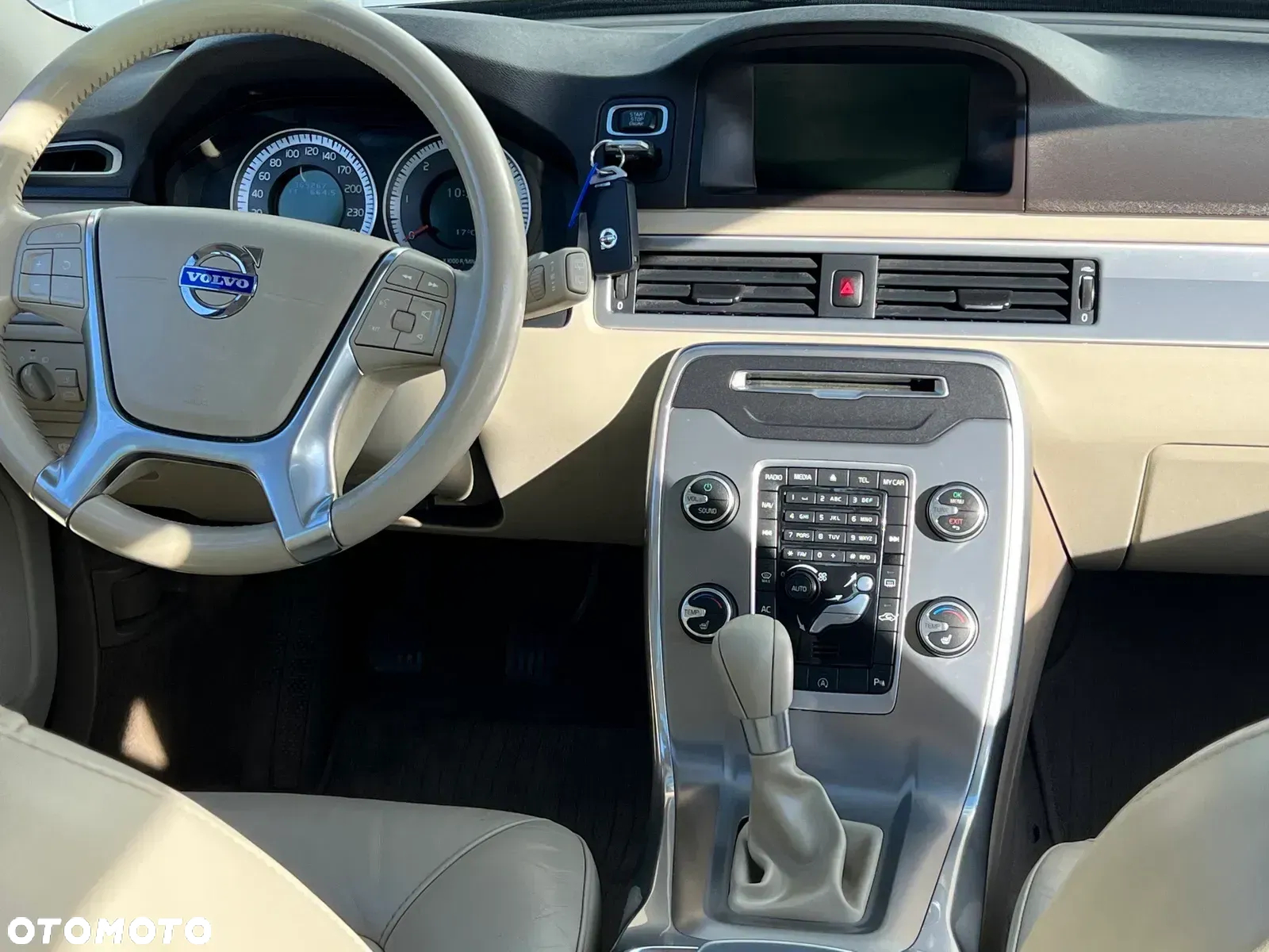 Volvo V70 D5 Summum - 28