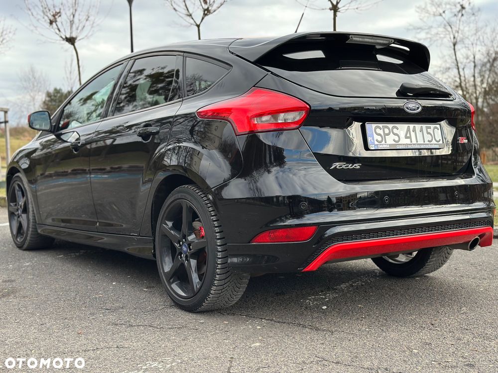 Ford Focus 1.5 EcoBoost STart-Stopp-System ST-LINE - 22