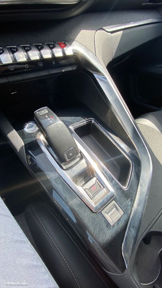 Peugeot 5008 1.5 BlueHDi GT Line EAT8 - 53