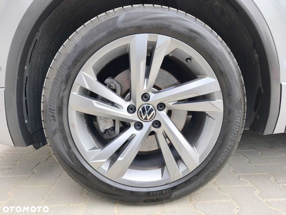 Volkswagen Tiguan Allspace 2.0 TDI 4Mot R-Line DSG - 40
