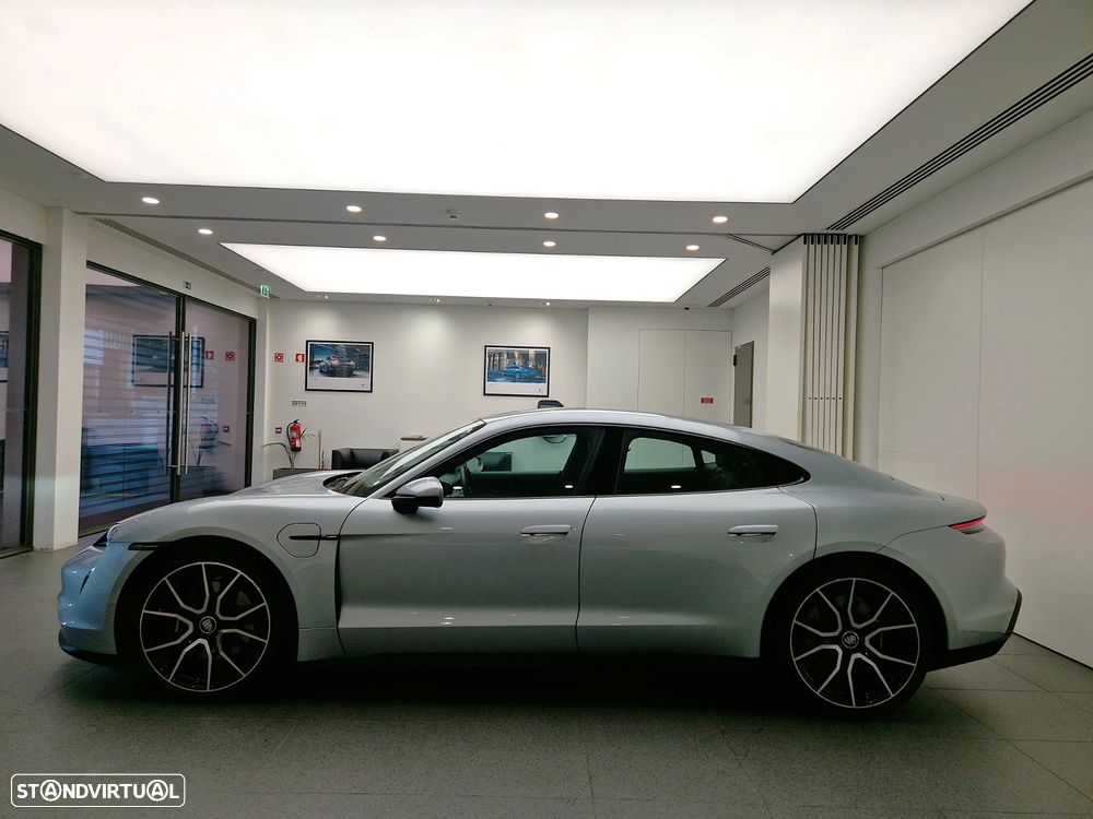 Porsche Taycan Standard - 2