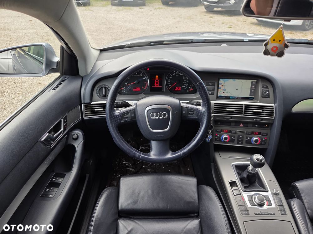 Audi A6 Limousine 2.4 - 13