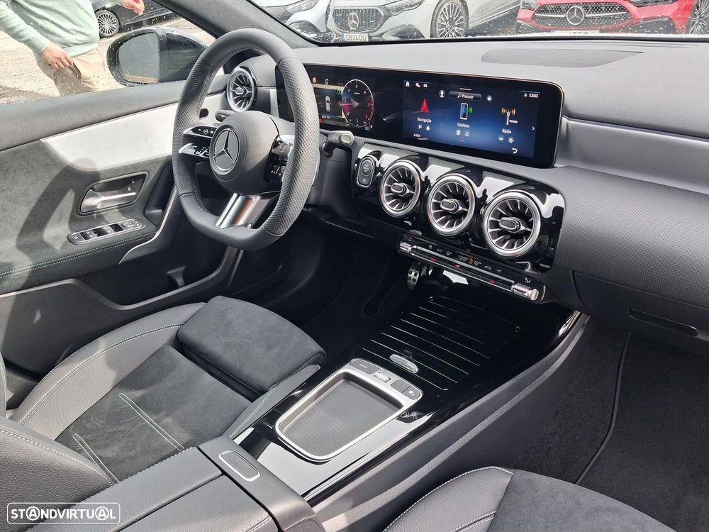 Mercedes-Benz A 180 - 15
