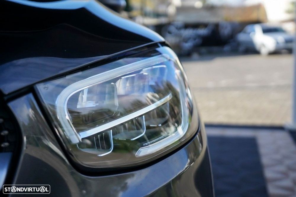 Mercedes-Benz GLC 300 - 29