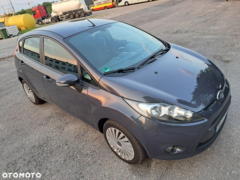 Ford Fiesta - 11