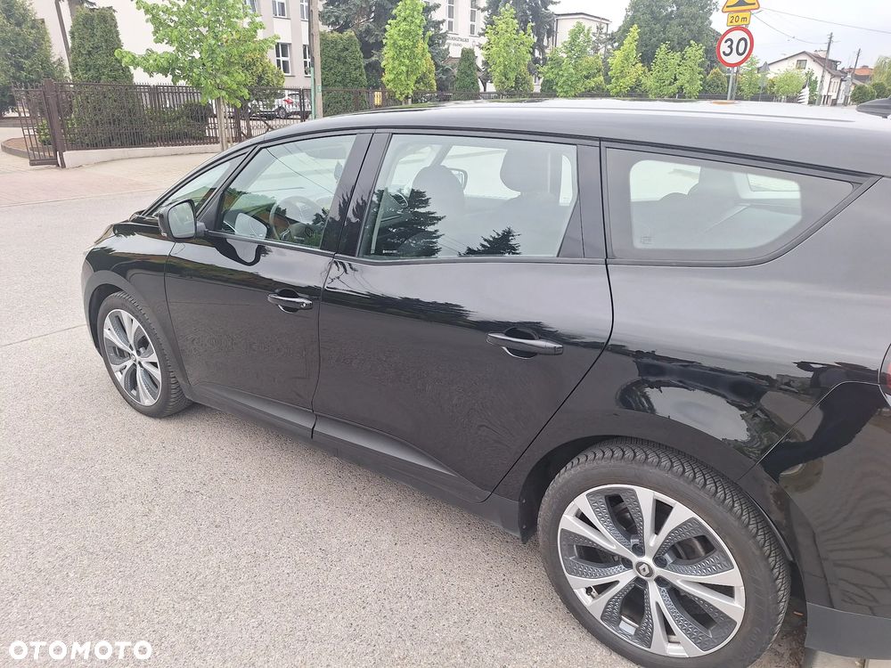 Renault Scenic - 10