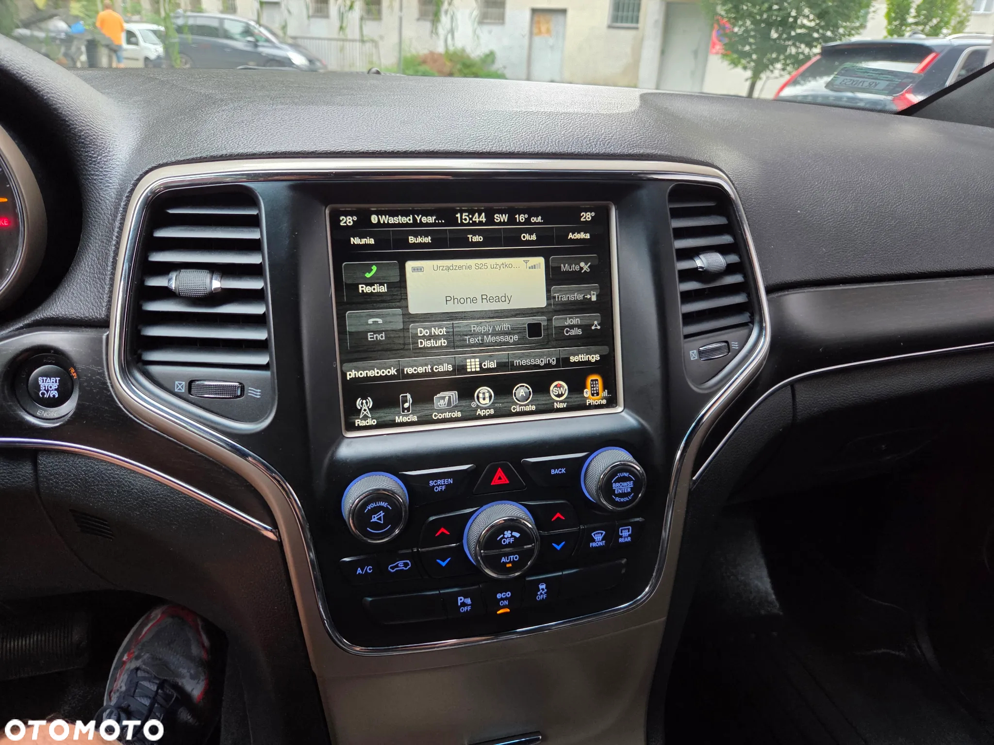 Jeep Grand Cherokee - 13