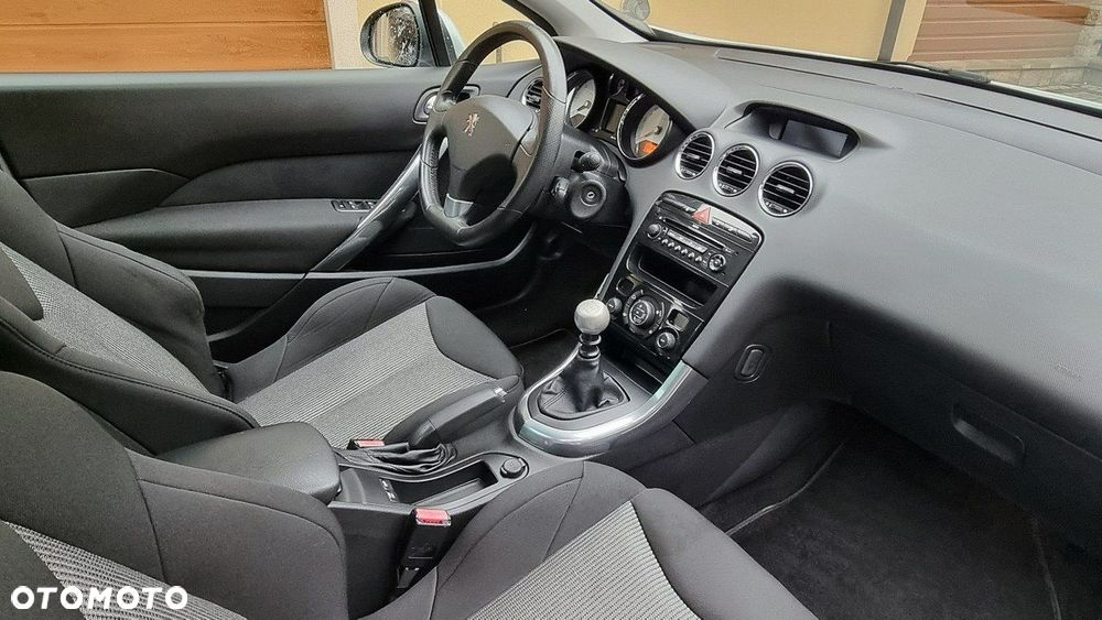 Peugeot 308 CC - 12