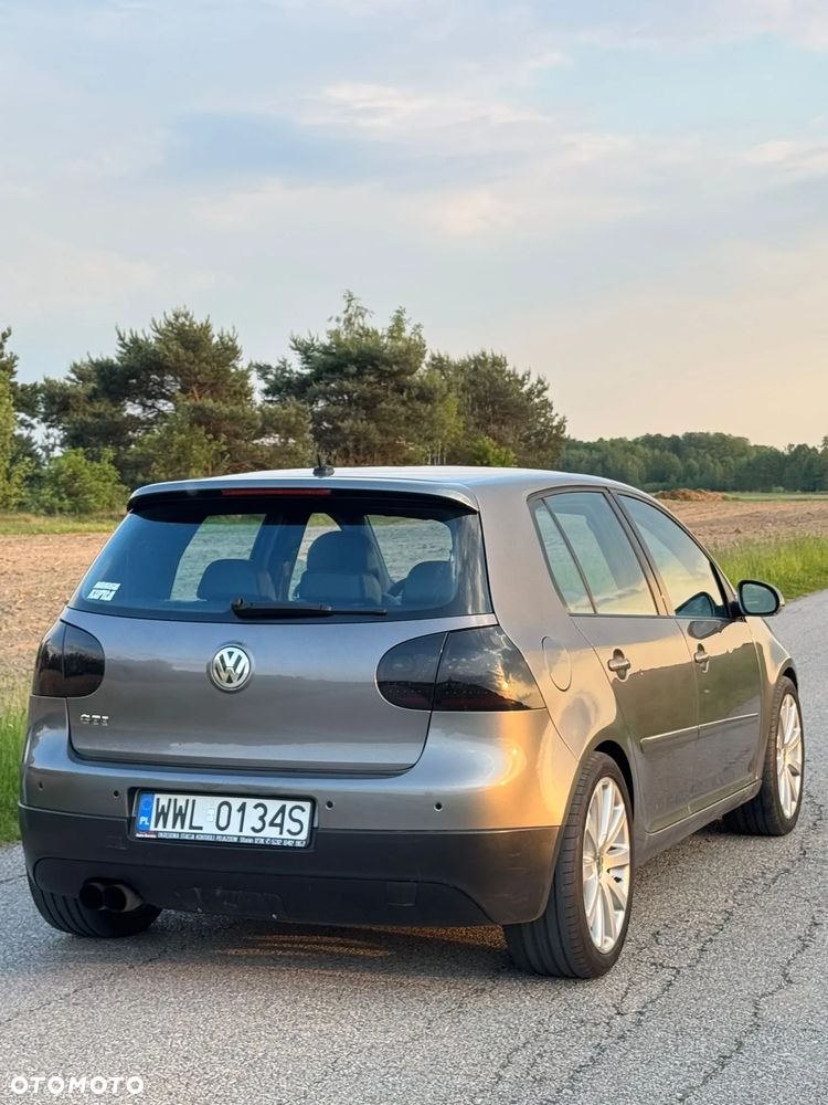 Volkswagen Golf 2.0 TSI GTI - 6