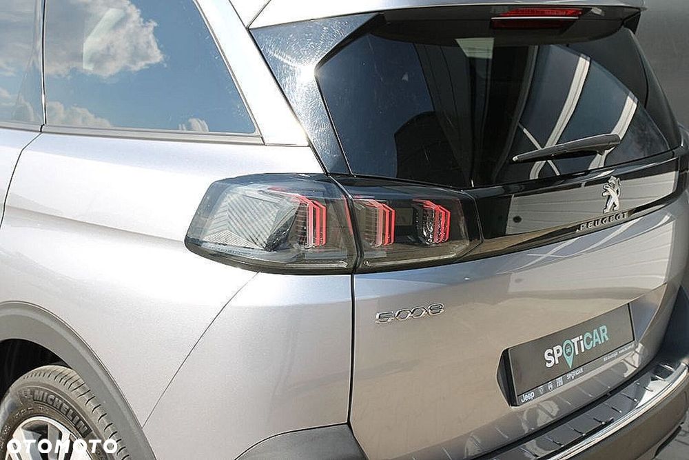 Peugeot 5008 1.5 BlueHDi Allure Pack S&S EAT8 - 31