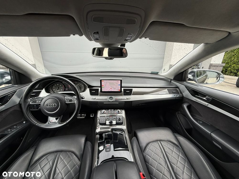 Audi S8 - 7