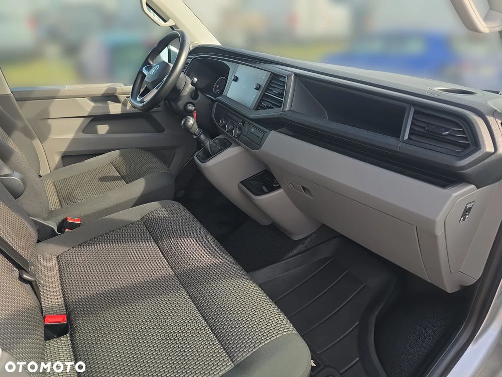 Volkswagen Transporter - 13