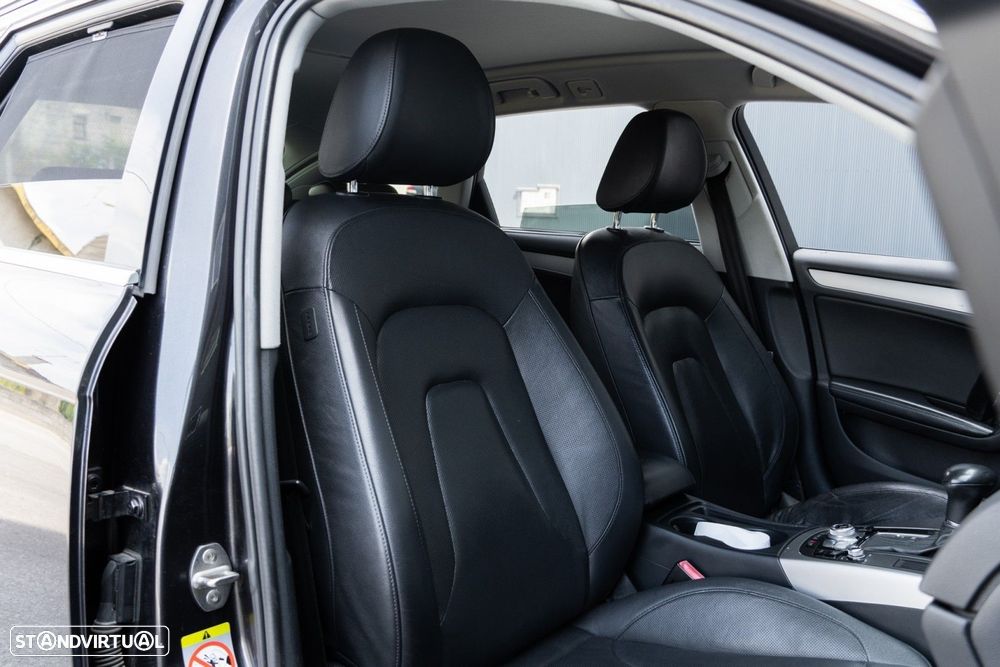 Audi A4 Avant 2.0 TDI quattro Advance S tronic - 9