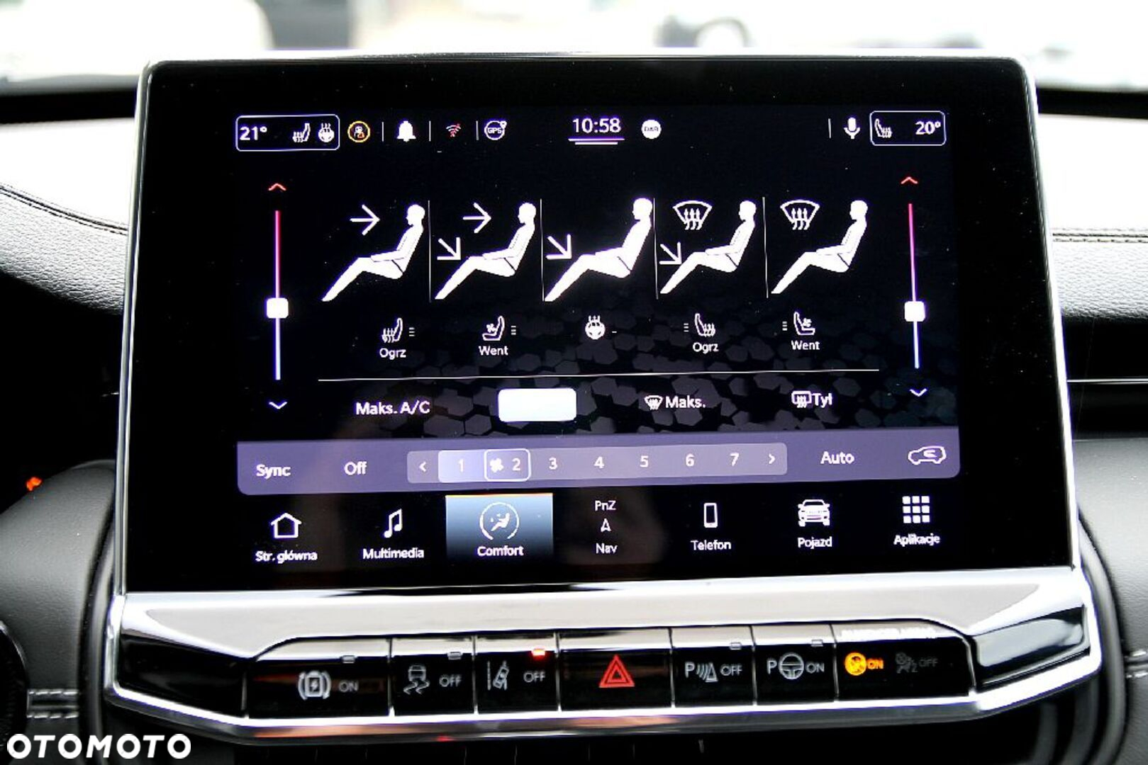 Jeep Compass - 24