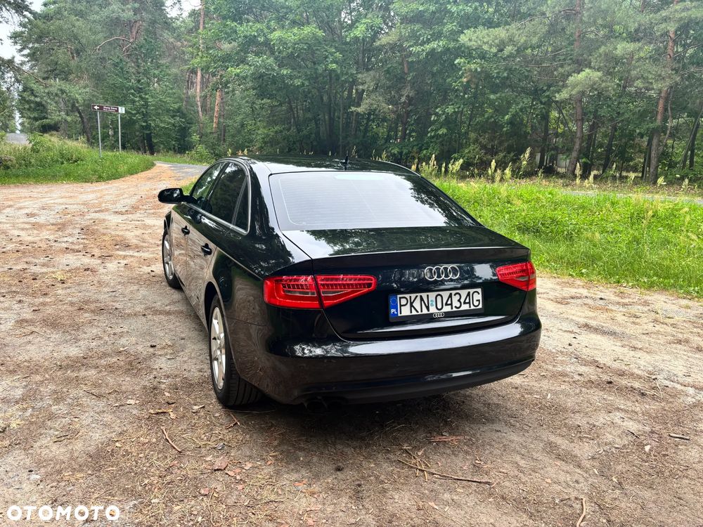 Audi A4 Limousine - 5