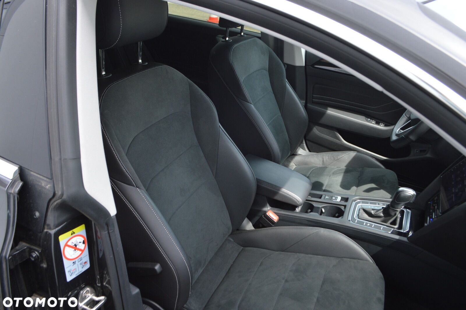 Volkswagen Arteon 2.0 TDI Elegance DSG - 30
