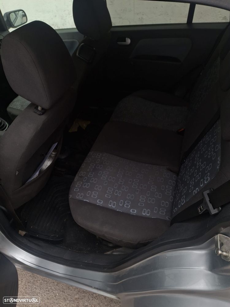 Ford Fusion 1.25 First Edition - 5
