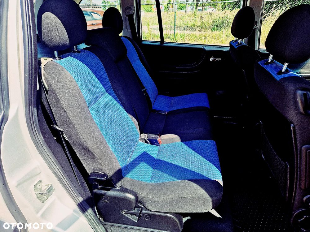 Opel Zafira 1.8 Elegance - 32