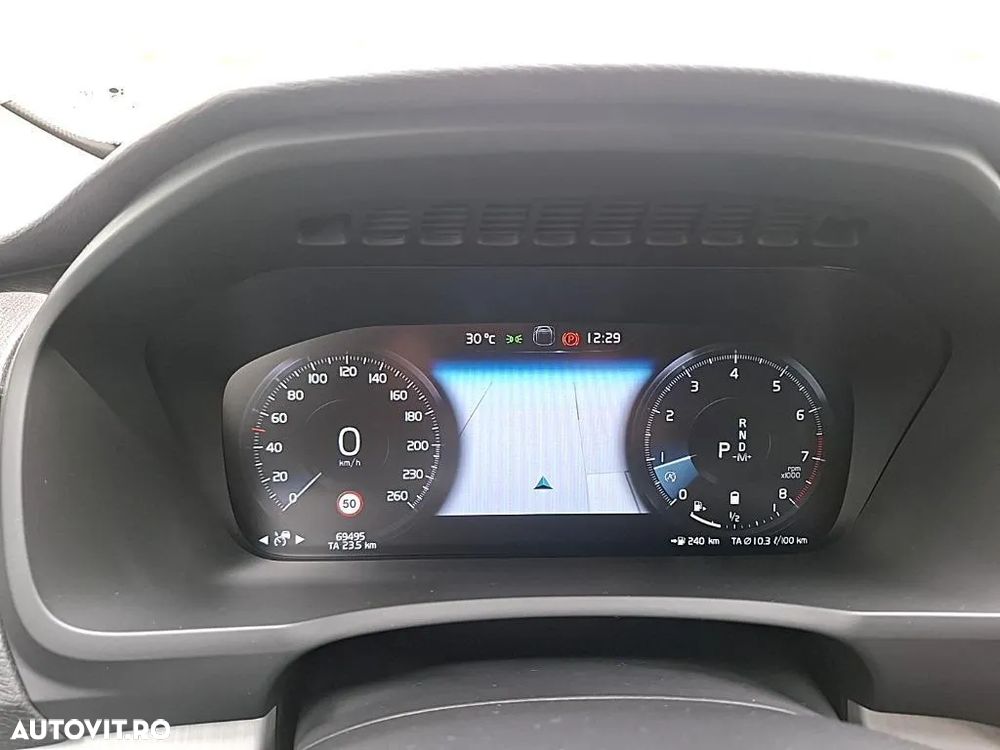 Volvo XC 90 B5 B AWD Geartronic Momentum - 3