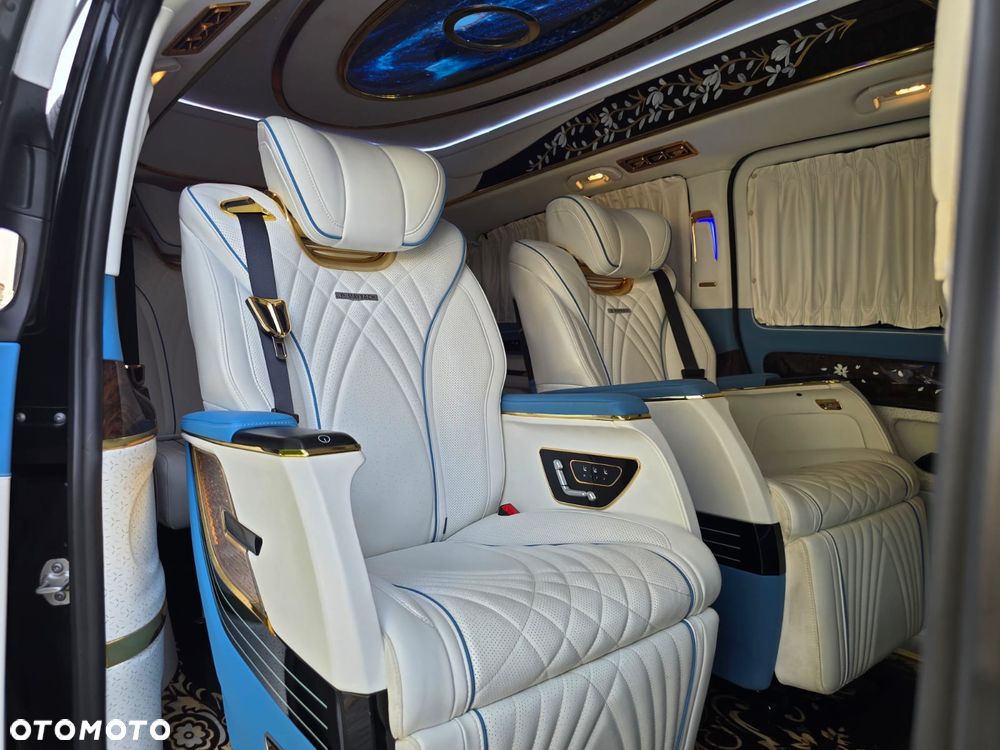 Mercedes-Benz Klasa V 300 extralang 9G-TRONIC Special Edition Avantgarde - 11