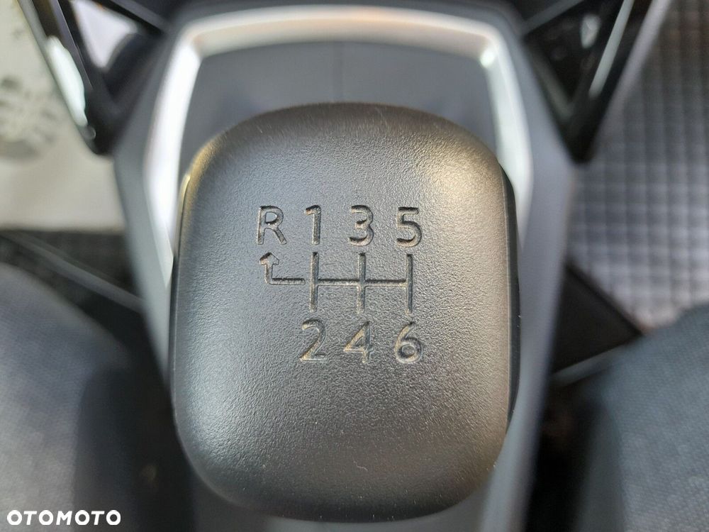 Peugeot 208 1.2 PureTech Active Pack S&S - 26