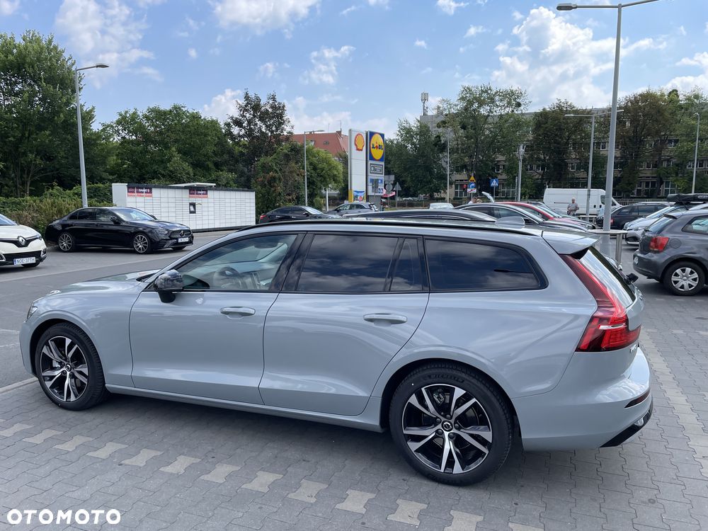 Volvo V60 B4 B Plus Dark - 6
