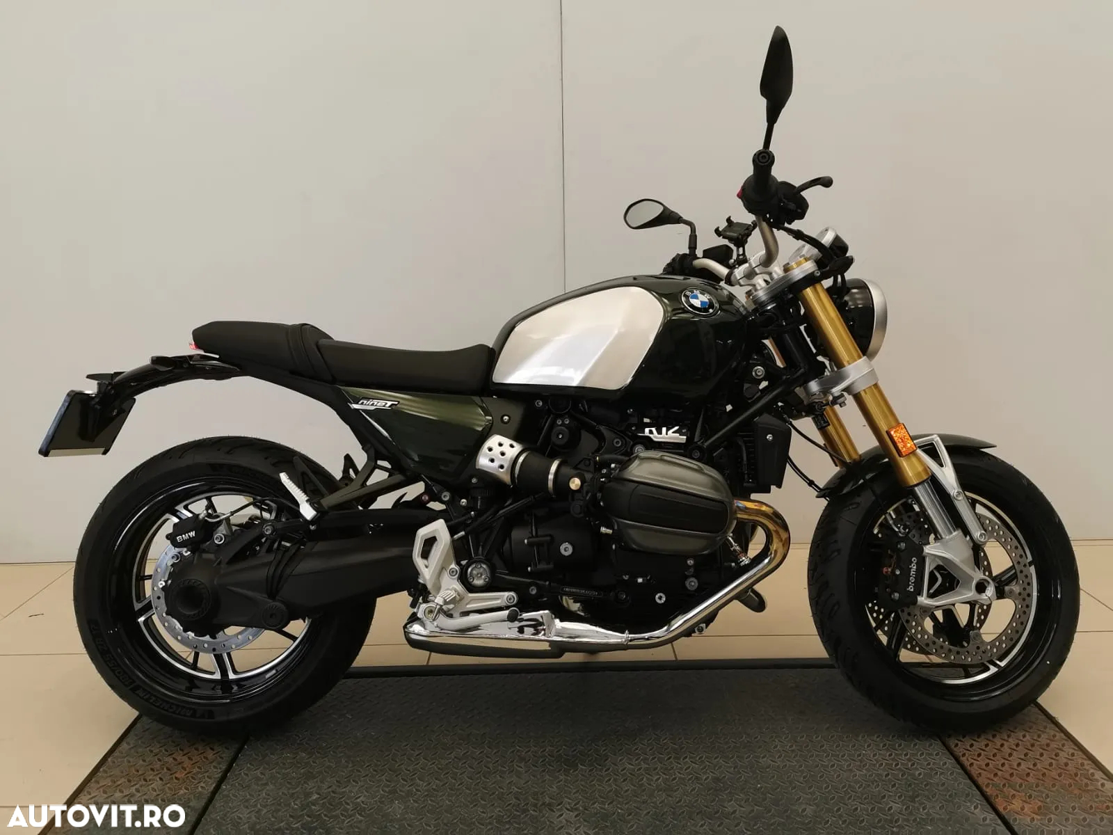 BMW R nineT - 9