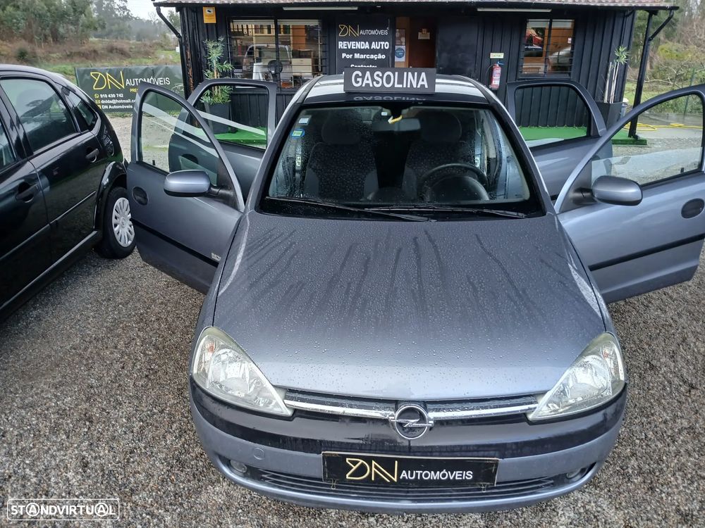 Opel Corsa 1.2 16V Confort - 4