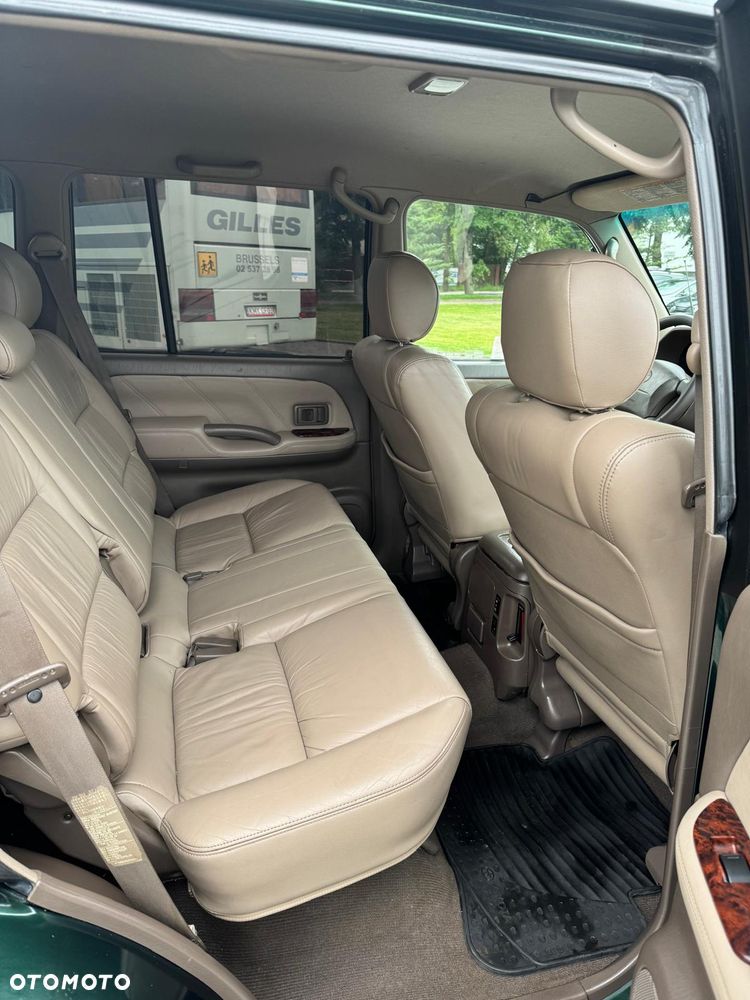 Toyota Land Cruiser VZJ95 3.4 Special - 10
