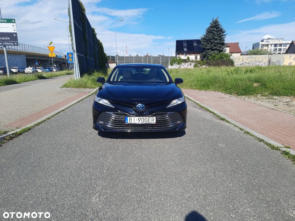 Toyota Camry 2.5 Hybrid Executive CVT - 1
