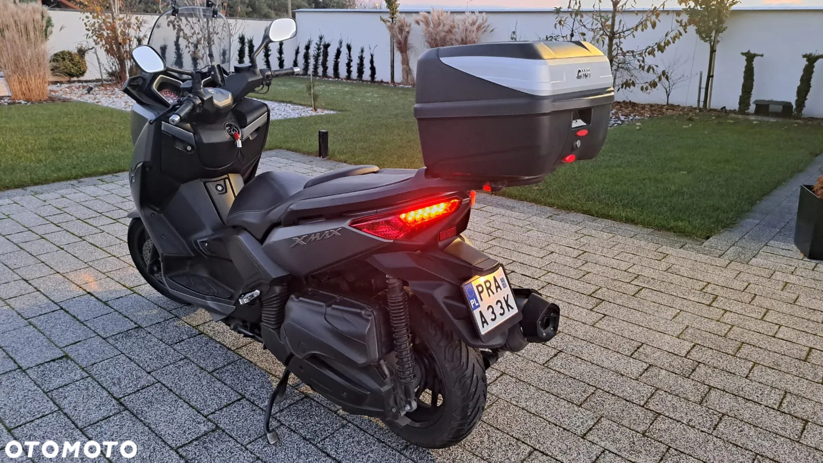 Yamaha X-max - 7