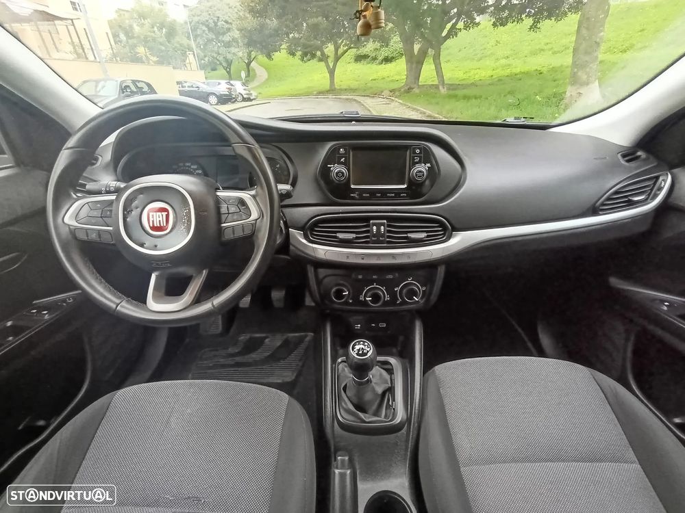 Fiat Tipo 1.3 M-Jet Pop - 22