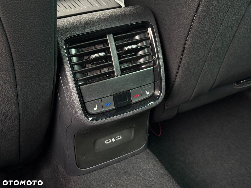 Skoda Octavia 1.5 TSI mHEV Sportline DSG - 30