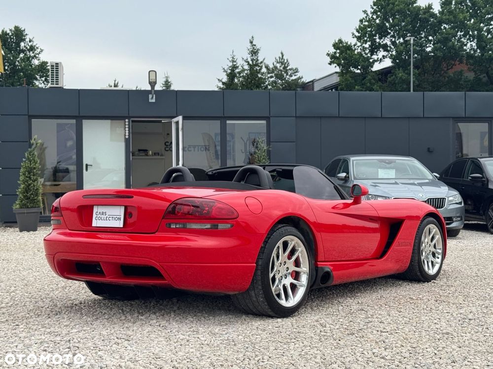 Dodge Viper - 12