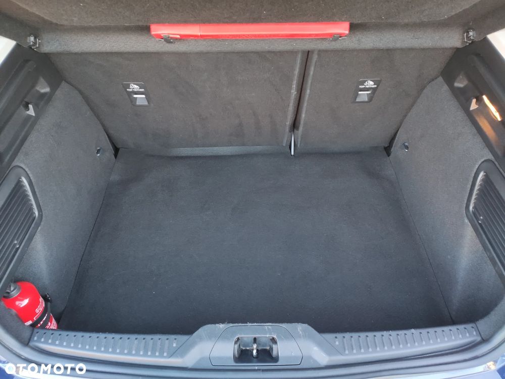 Ford Focus 1.0 EcoBoost Trend Edition - 14