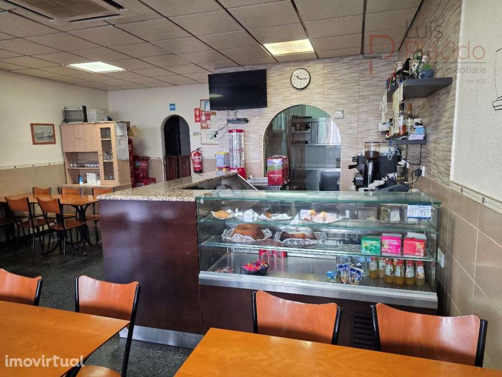 SNACK-BAR/RESTAURANTE NO CENTRO DA CIDADE - Grande imagem: 4/14