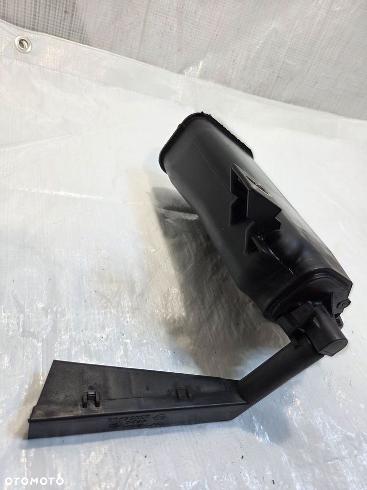 Filtr węglowy obudowa par paliwa Opel Adam 1.2 1.4 13356939 - 2