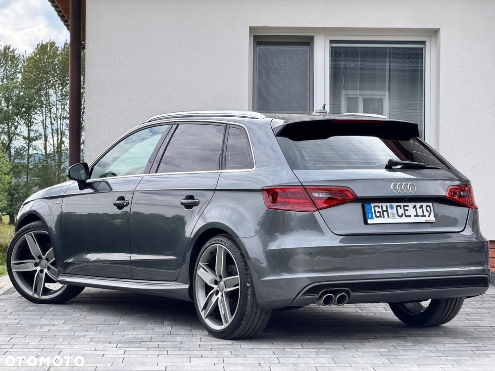 Audi A3 Sportback 2.0 TDI (clean diesel) quattro S tronic S line Sportpaket - 16