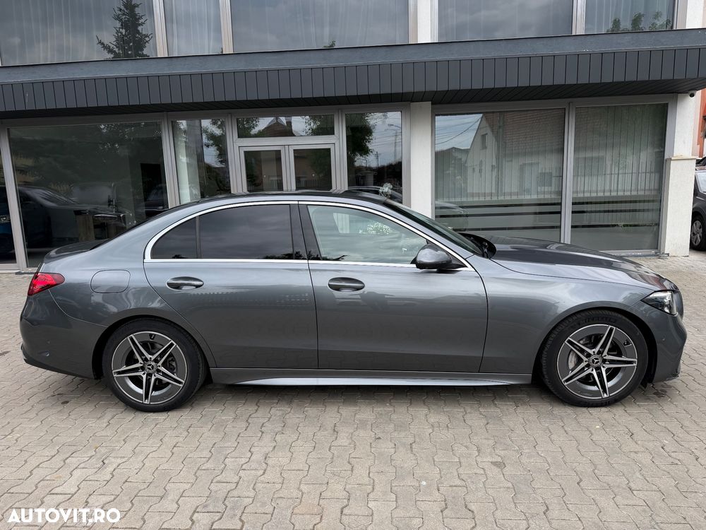 Mercedes-Benz C 300 4MATIC 9G-TRONIC AMG Line - 3