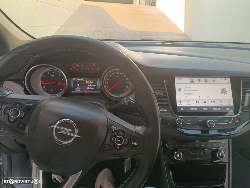 Opel Astra 1.4 T Dynamic Sport S/S - 17