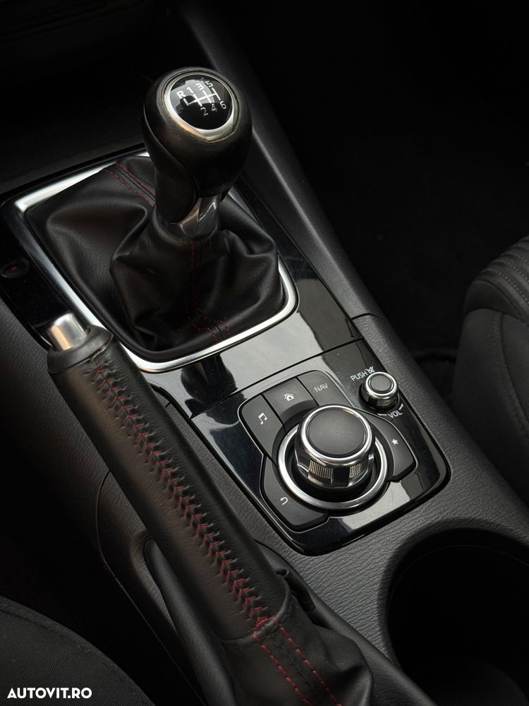 Mazda 3 - 13